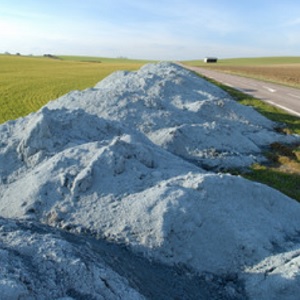 AkzoNobel and Alucha Partner to Turn Paper Sludge into Paint Resources